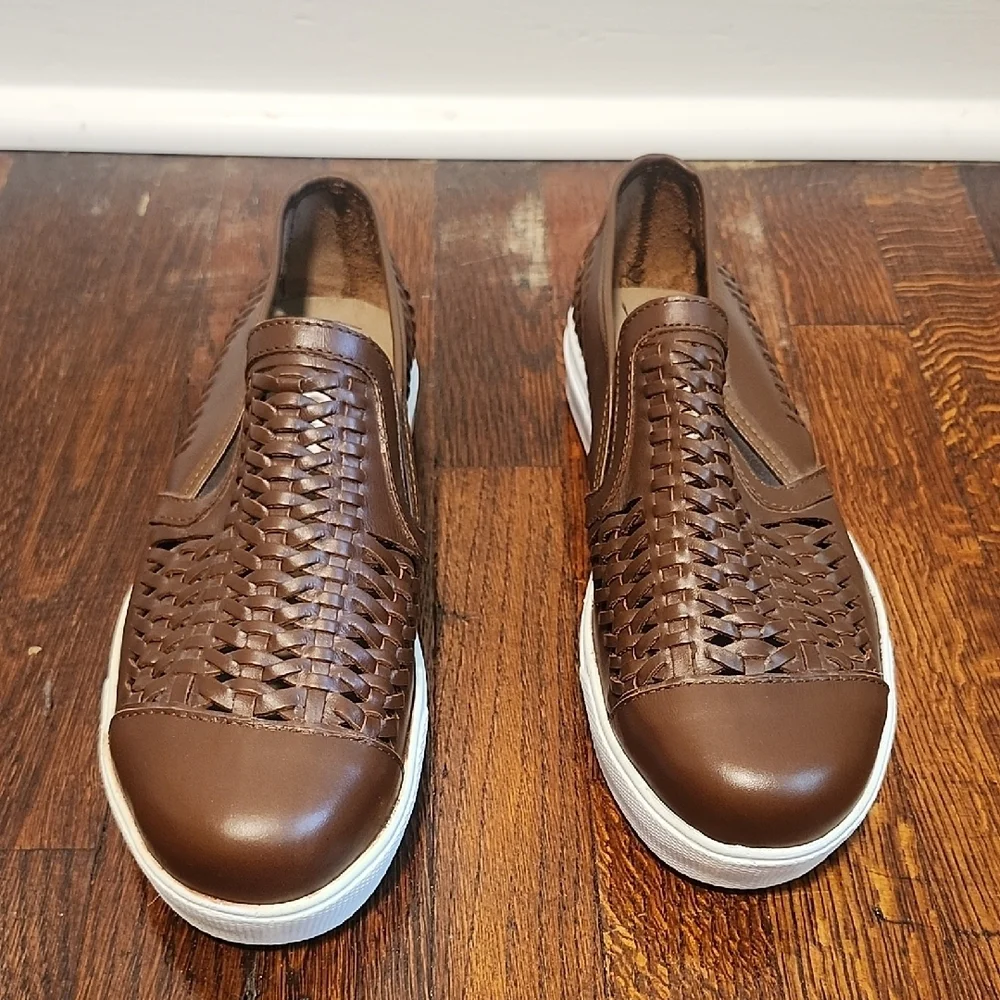 Hitchcock Wide Shoes Brown and White Slip-On Loafers with Woven Design